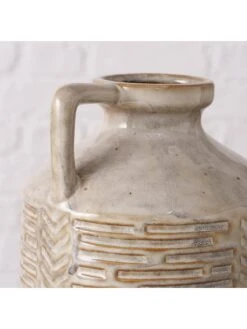 Vaas "Michygan" Beige - (B)13 X (H)19 Cm -Boltze boltze vaas michygan beige b 13 x h 19 cm 2